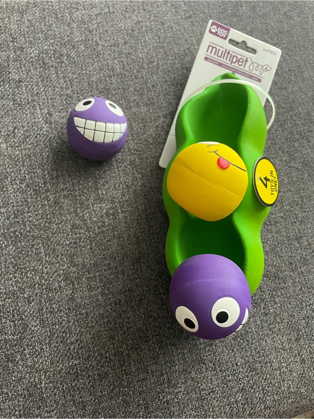 Multiple Green Peapod with 3 Squeaky Balls Dog Toy